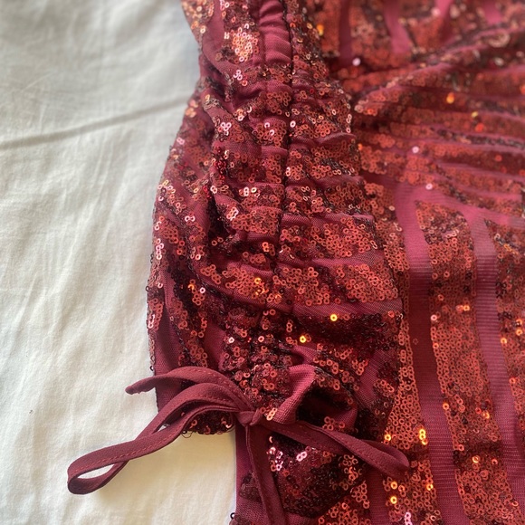 One shoulder ruched mini dress - Picture 8 of 8